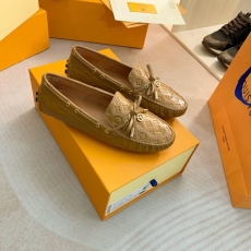 LV flat shoes